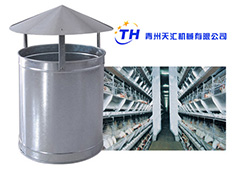 Roof fan for poultry house